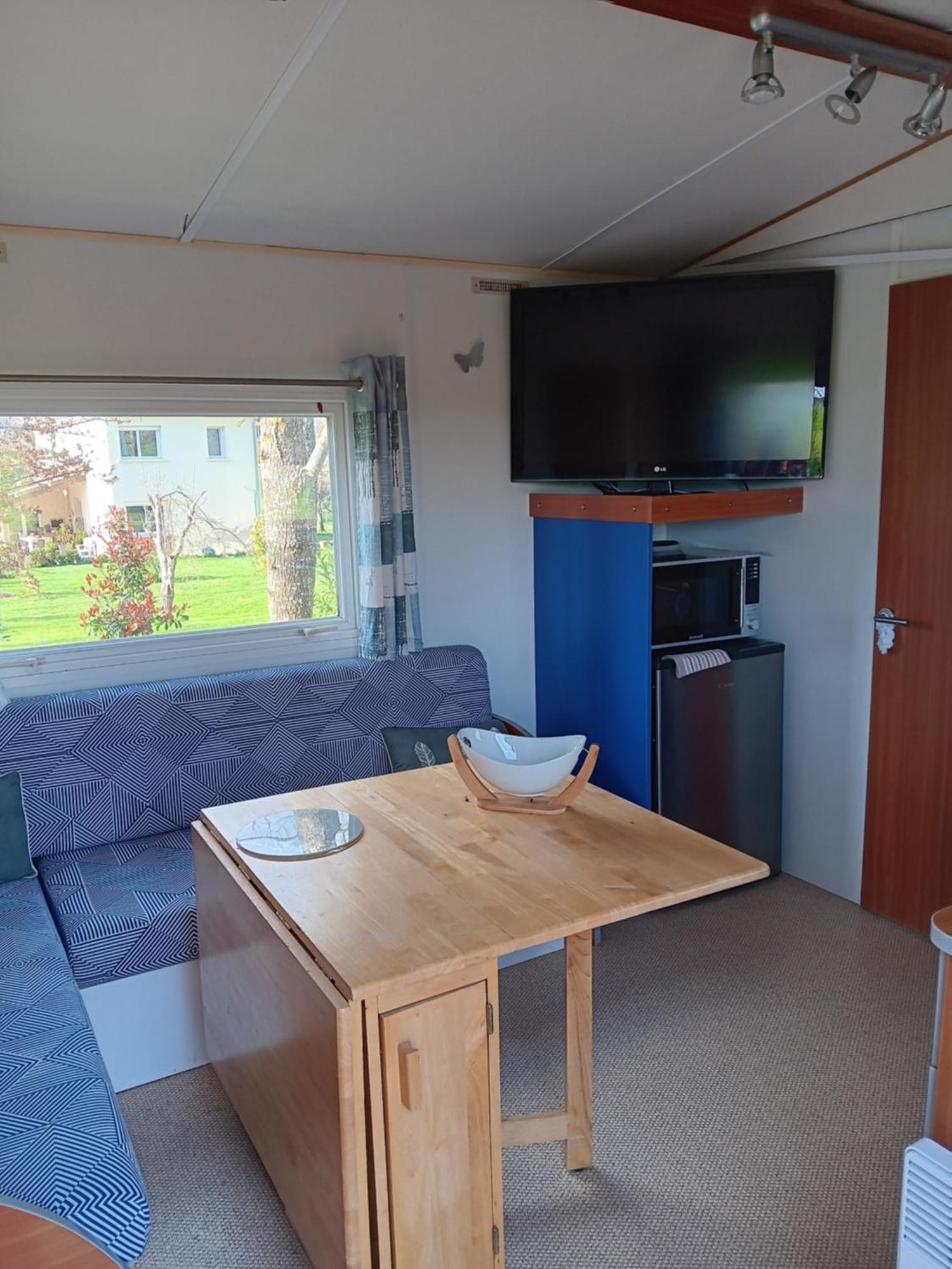 Mobilhome Cosy Au Calme De La Campagne Lombez Buitenkant foto